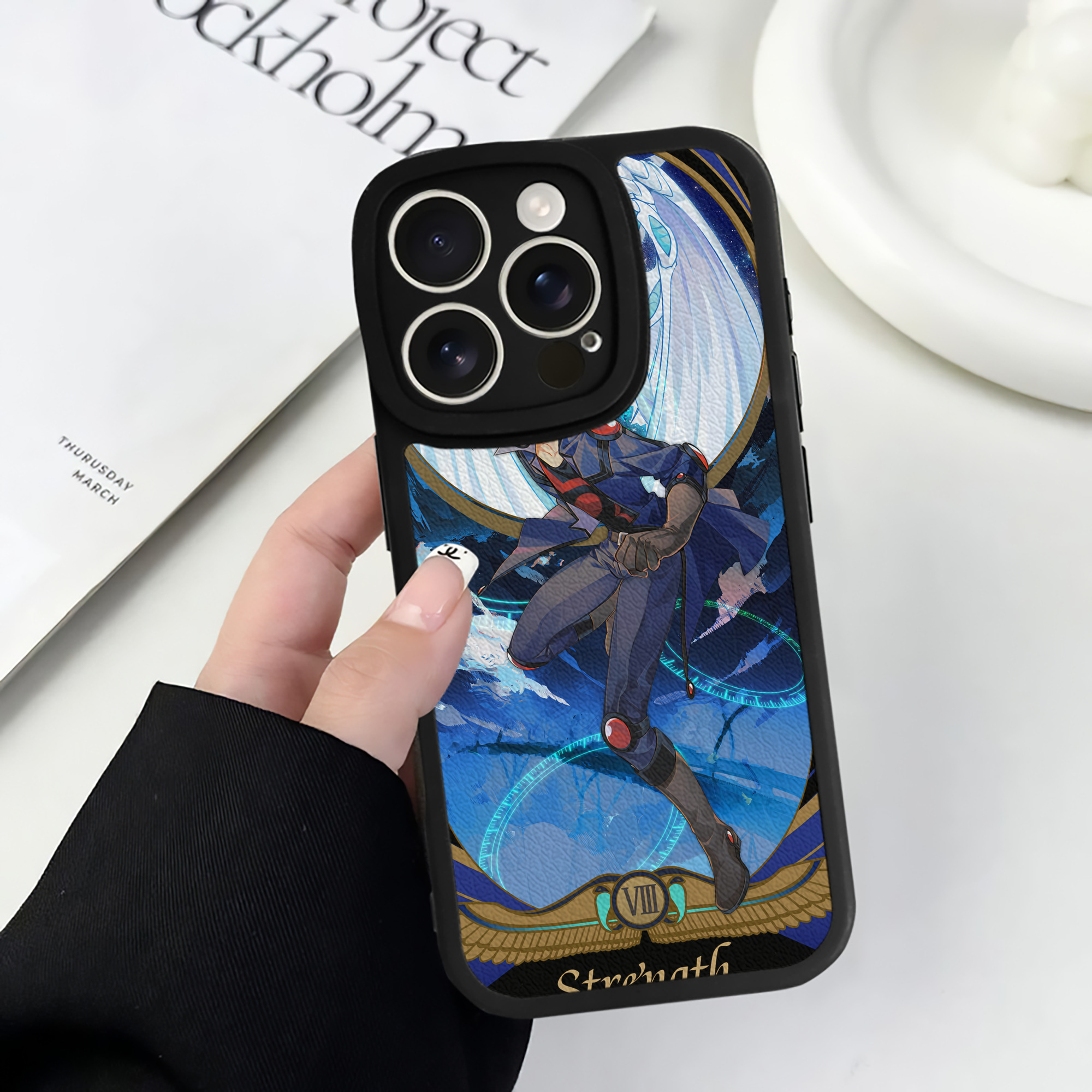 （画像用） 遊☆戯☆王 Yu-Gi-Oh! 【iPhone 16シリーズ対応】シリコンスマホケース（レザー調） 材質：シリコン